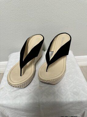 Crystal Queen Black Velvet Wedge Thong Sandals Size 8